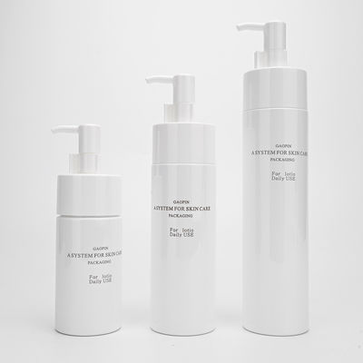 Os cuidados com a pele do ANIMAL DE ESTIMAÇÃO engarrafam a tela de seda que empacota a garrafa plástica da loção de 100ml 150ml 200ml