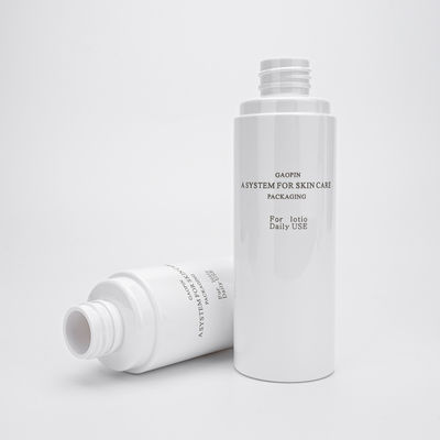 A composição do ANIMAL DE ESTIMAÇÃO remove a beleza cosmética do cilindro que empacota a garrafa plástica da loção