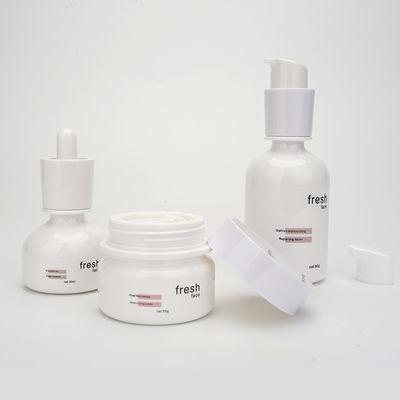 Garrafas brancas redondas do conta-gotas 30ml, empacotamento de reciclagem portátil da garrafa da loção