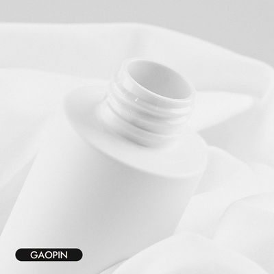 A bomba 4.05OZ plástica vazia luxuosa engarrafa a largura de 42.53mm