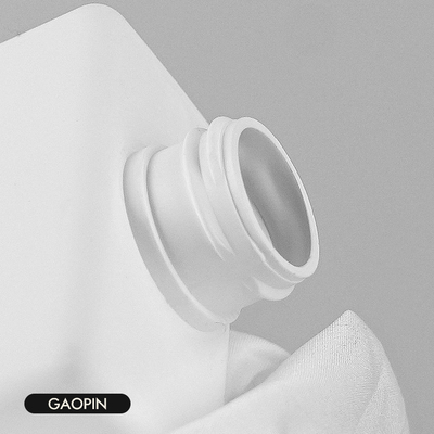 do HDPE branco feito sob encomenda branco da cor de 60ml 300ml 350ml 750ml garrafas plásticas da loção do champô da bomba